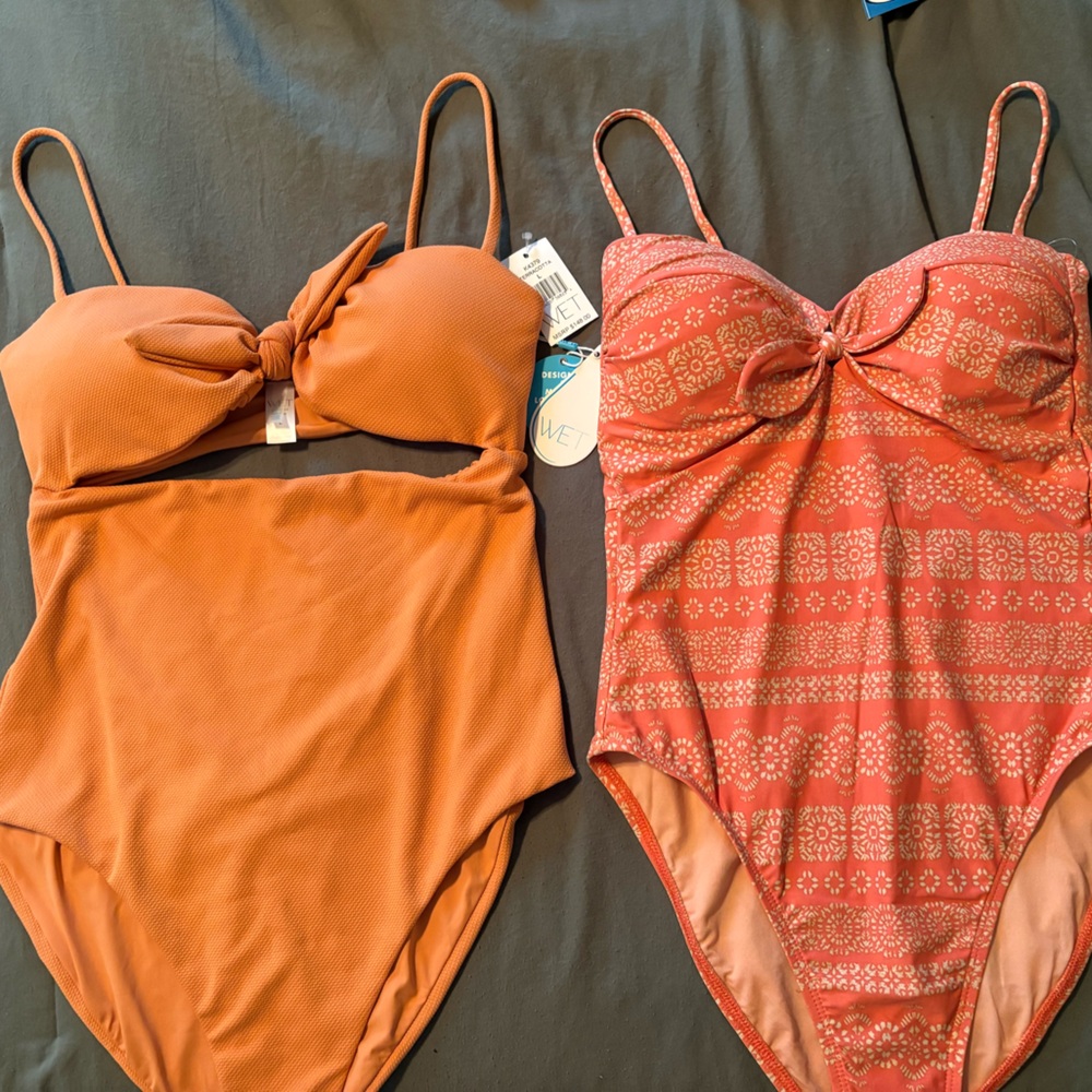 Women’s Rust Orange One-Piece Swimsuit with Twist Front